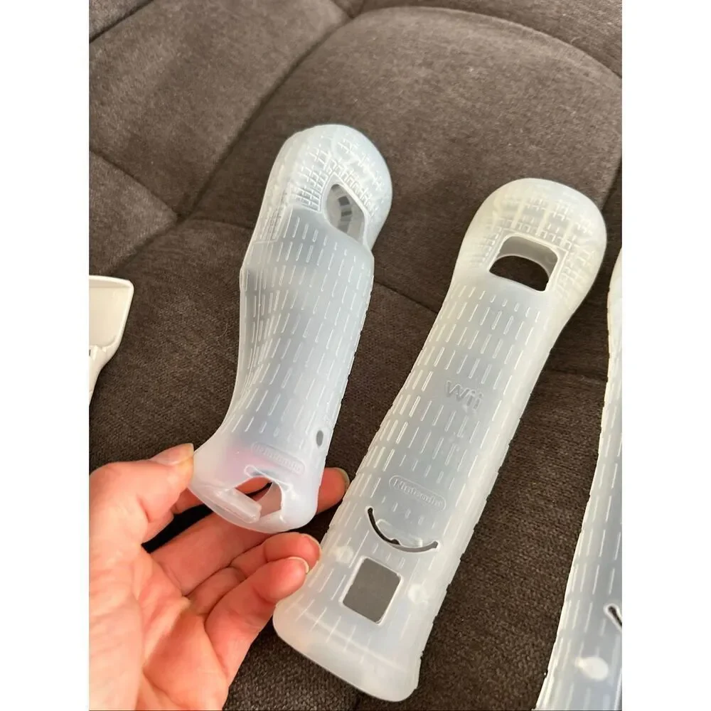 Nintendo Wii Remote Silicone Cover